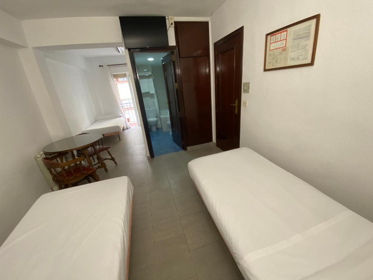 Pension Eurosol Granada Exterior photo